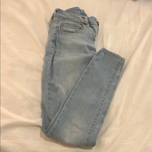 Light blue skinny jeggings